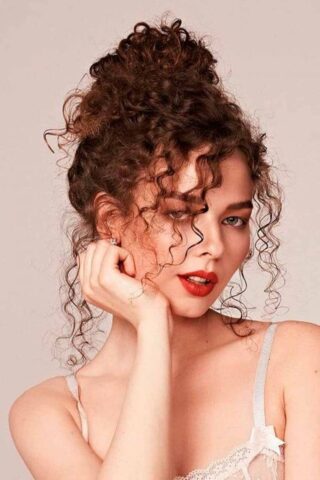 Hairstyles for Curly Hair